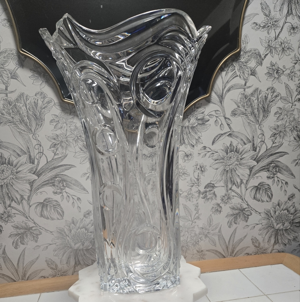 Elegant Vintage Crystal Vase